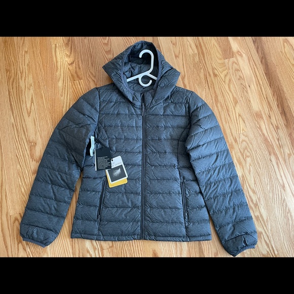 Aritzia Jackets \u0026 Coats | Aritzia Tna Botanie Super Light Down Jacket Grey | Color: Gray | Size: M | Emilyjj's Closet
